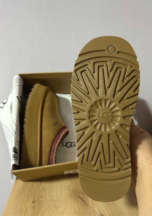 Ugg Tasman Tazz noi