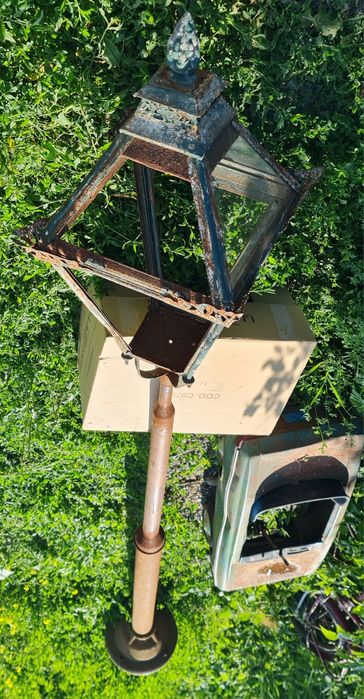 Lampa de strada antic 250cm.Masa fonta vechi
