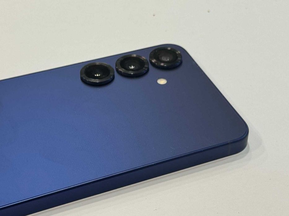 Samsung Galaxy S25+ 5G 256GB 12GB RAM Dual