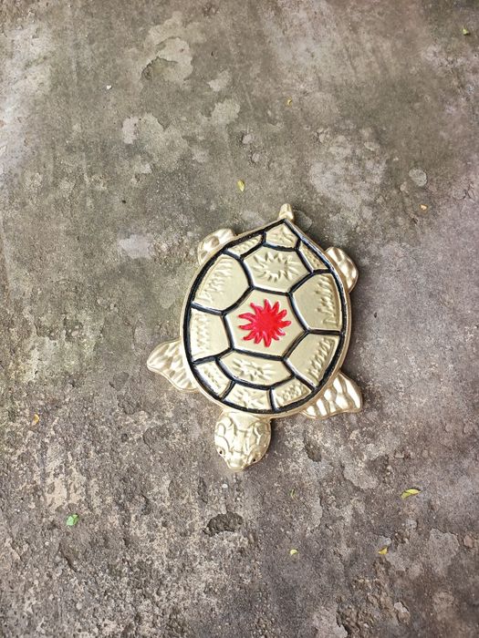 Pitici de gradina și placi diverse