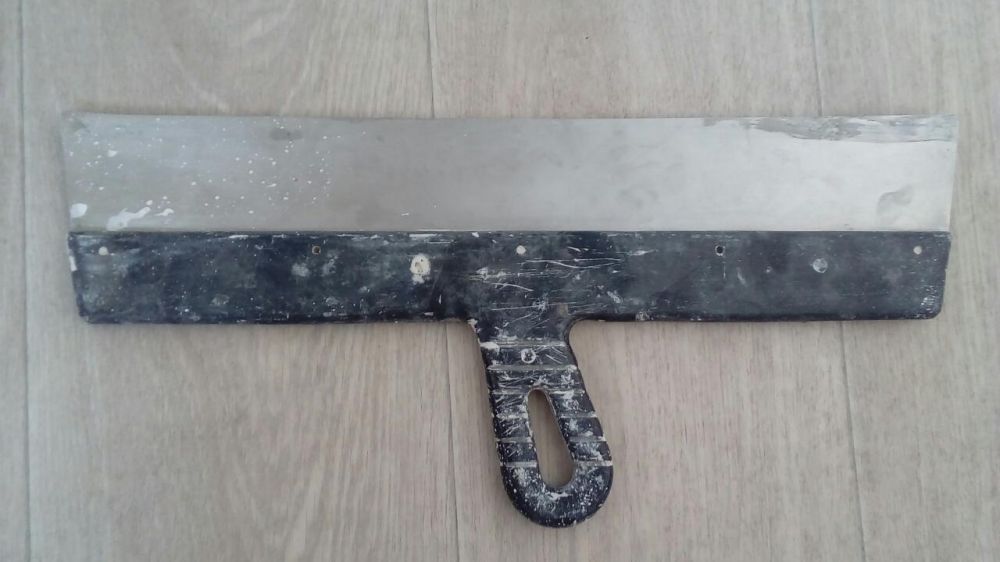 Шпатели. 8 шт. Цены уточняйте.