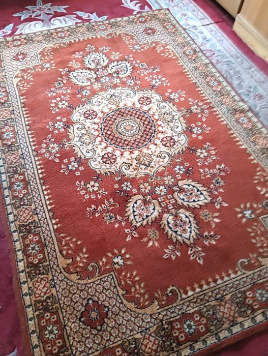 Шерстяной ковер со стены. Как новый.