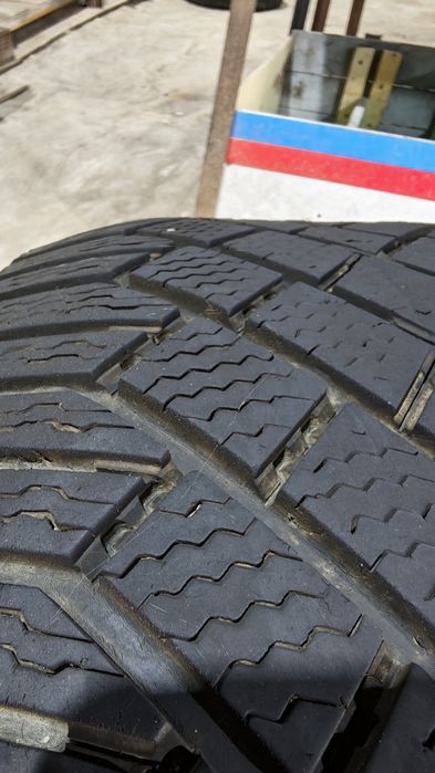 Шины зимние 285/50 R20