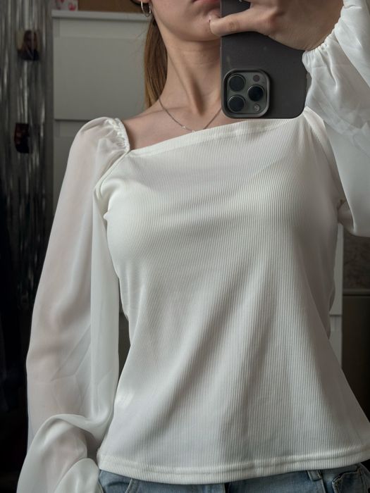 Одежда в очень хорошем состоянии