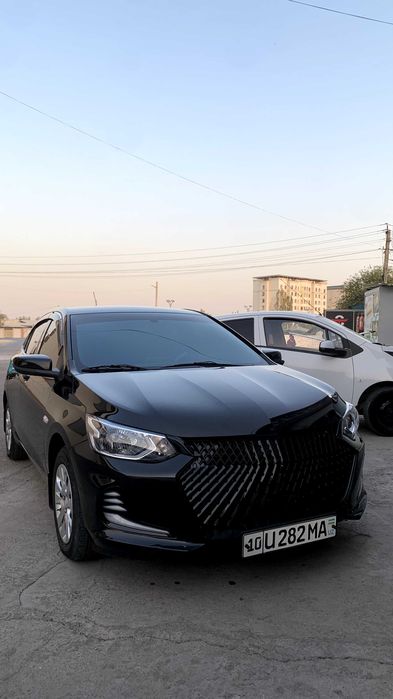 ONIX автомабил сотилади