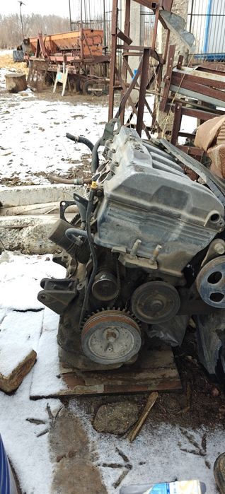 Двигатель от мазды птички на запчасти