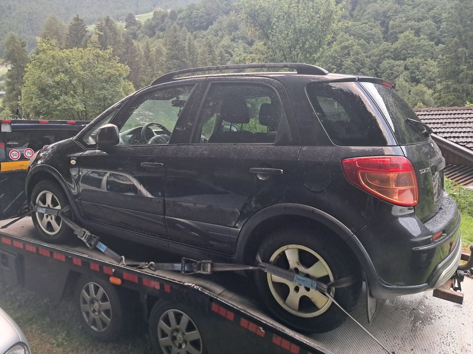 SX4  1.6 benzină 4x4 2008 1200€ Fix