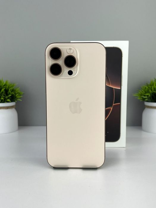 Телефон Apple iPhone 16 Pro Max 512GB