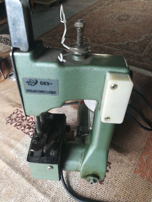 Мешкозашивная машина