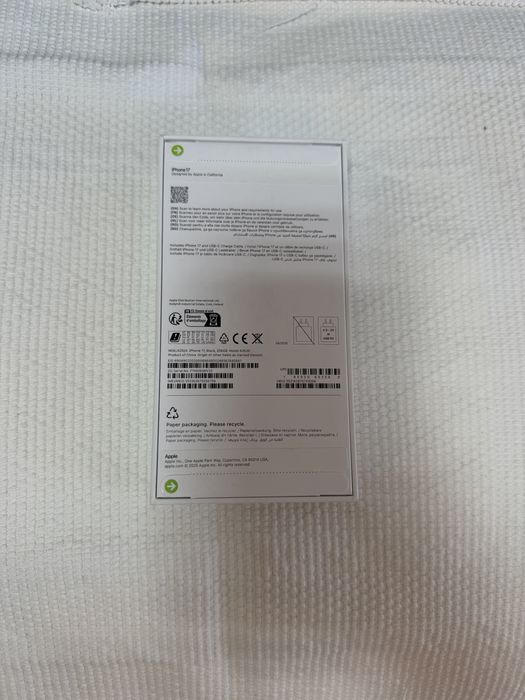 Продавам Iphone 17