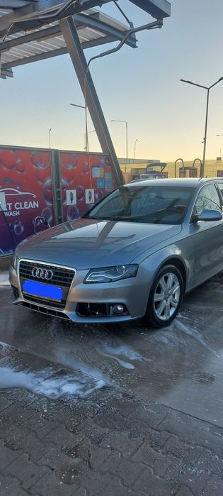 Vând/schimb Audi A4 B8 2010