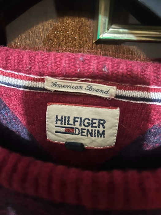 Пуловер Tommy Hilfiger размер М