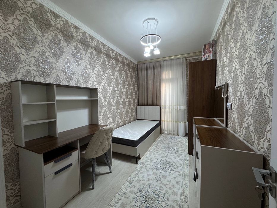 Продаю сваю квартиру golden house