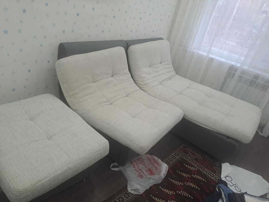 мягкий уголок диван