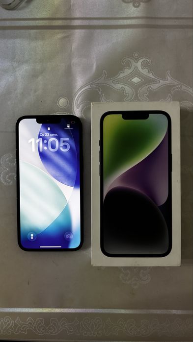 Продам Iphone 14