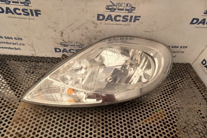 Far stanga Renault Trafic 2 [facelift] [2006 - 2015] Minivan 2.0 MT L