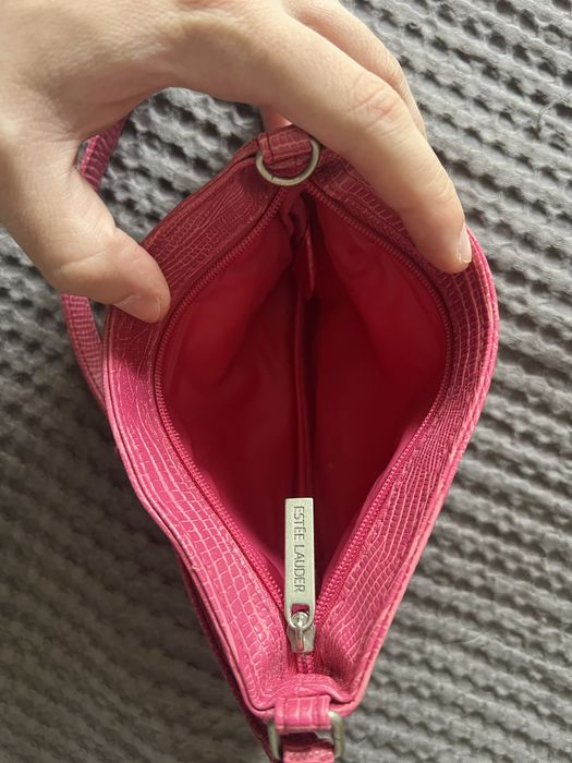 Два несесера Chloé и чанта Estée Lauder
