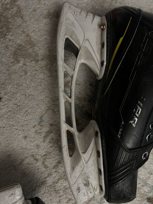 Коньки хоккейные Bauer M4