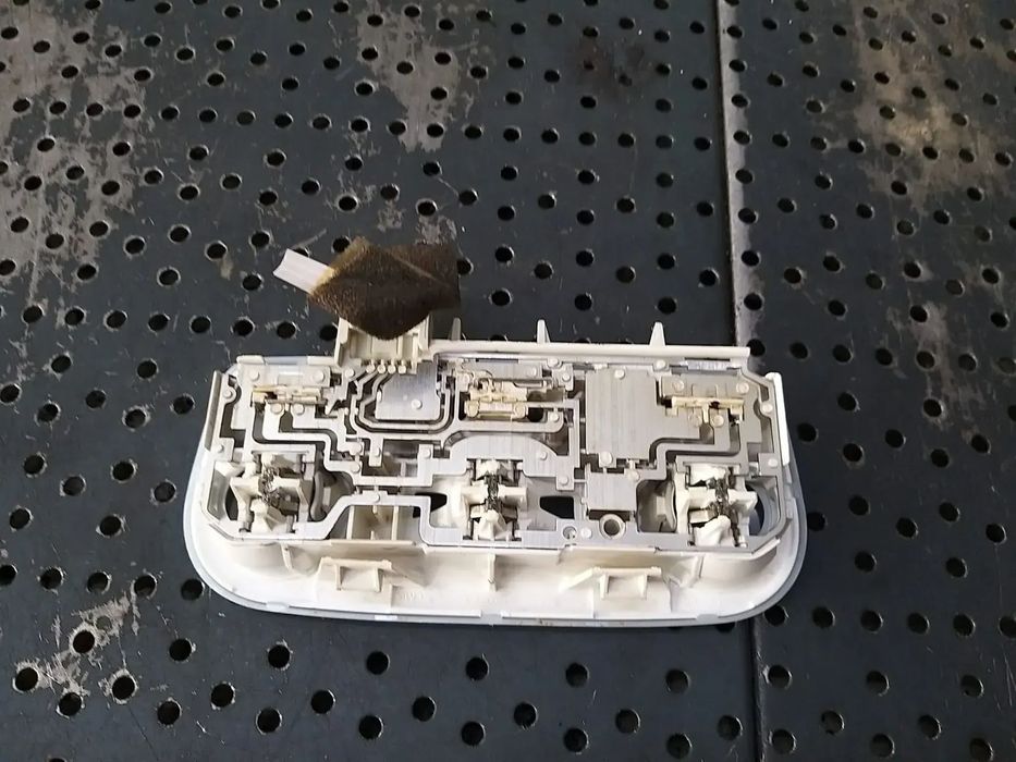 Plafoniera lampa plafon renault megane 3 264300008r