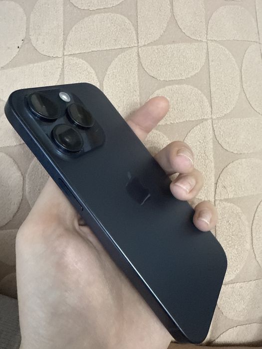 Iphone 15 pro бу продам не дорого