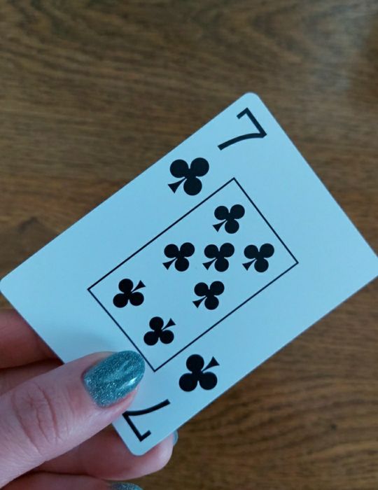 Покер (игральные карты пластиковые)