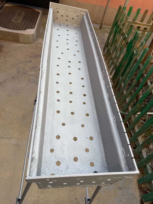 Мангал с шампурами