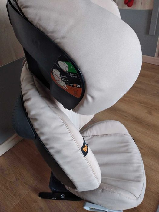 BeSafe столче за кола iZi Up X3 Fix за момче/момиче 15-36 кг с IsoFix