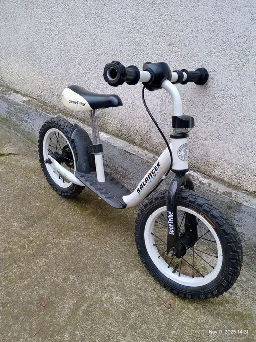 Bicicleta fara pedale copii 3-6 ani