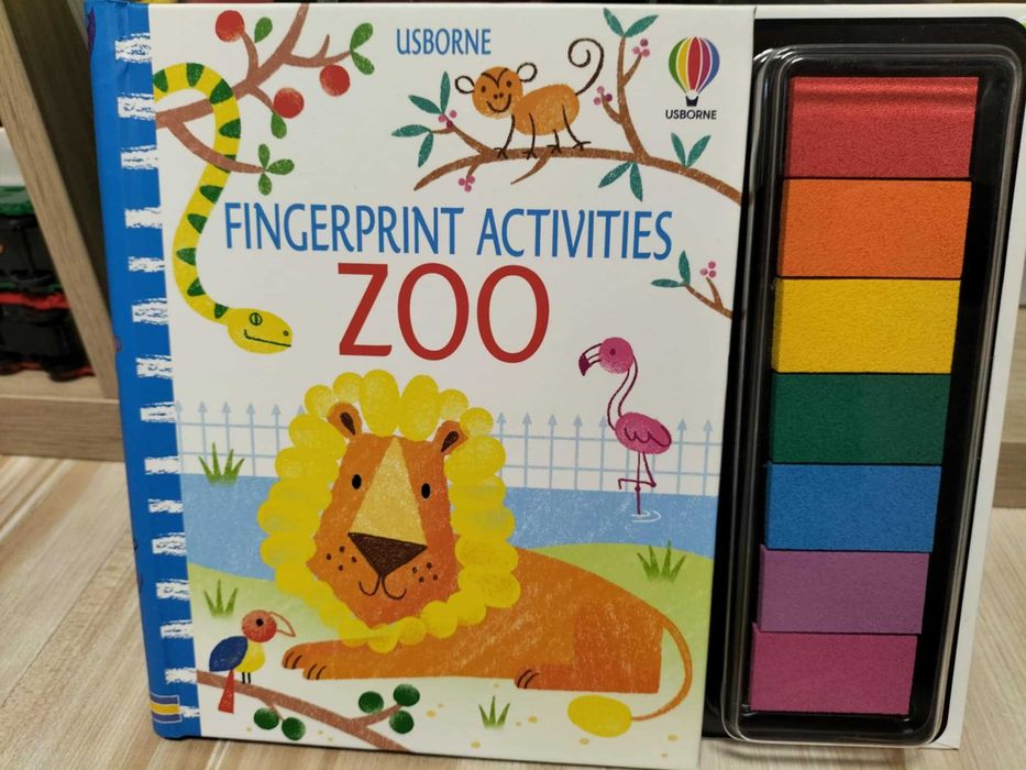 Carte pt copii  Fingerprint Usborne