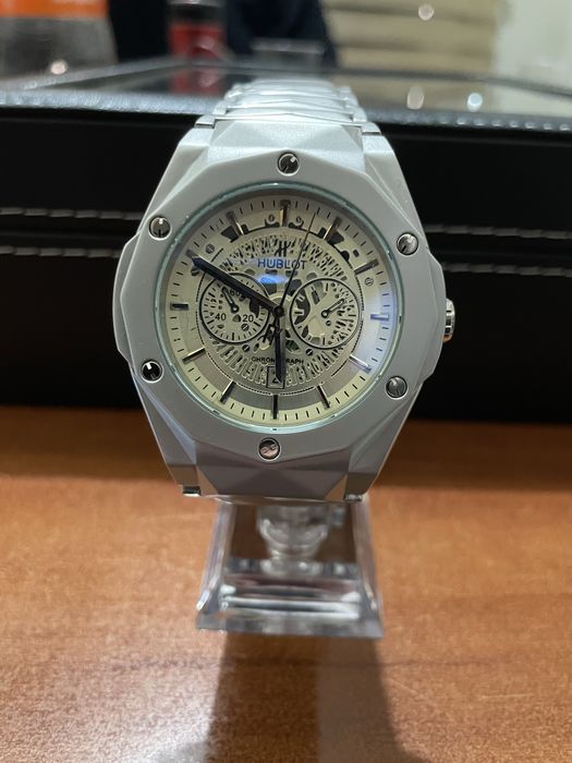 Часовници Hublot