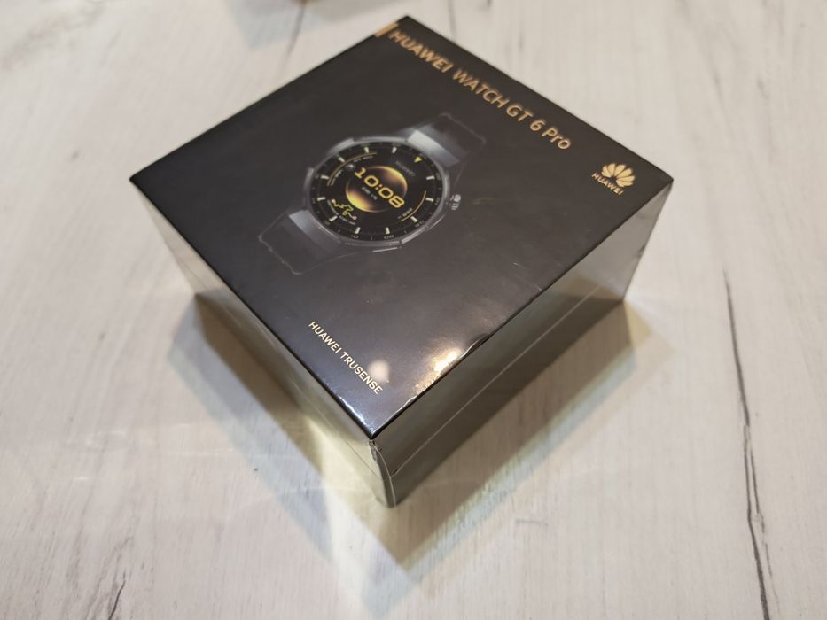 Чисто нов Huawei Watch GT 6 Pro 46mm Titanium Case