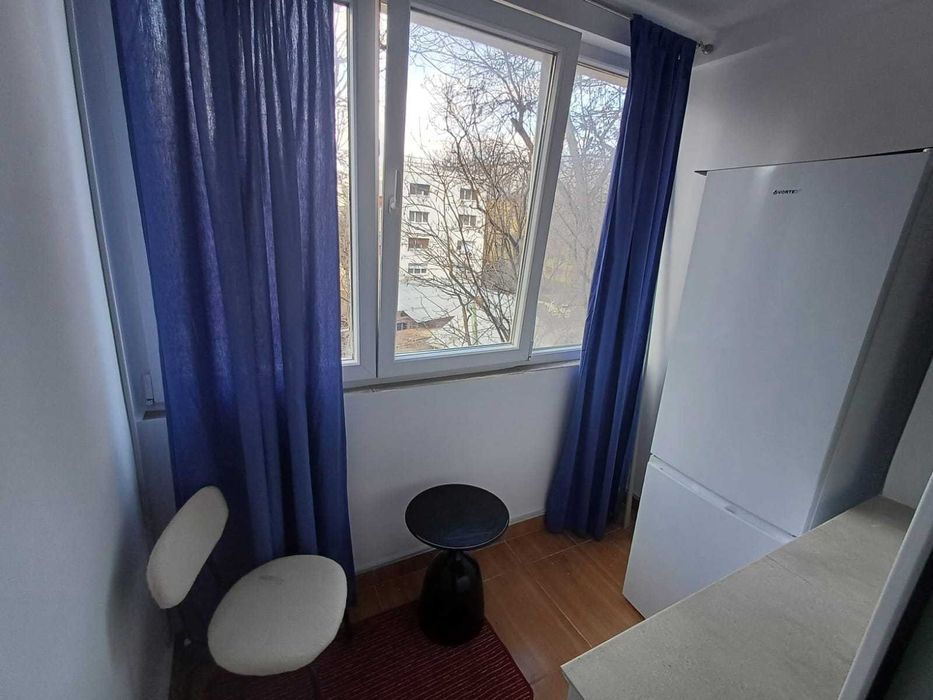 Proprietar inchiriez garsoniera