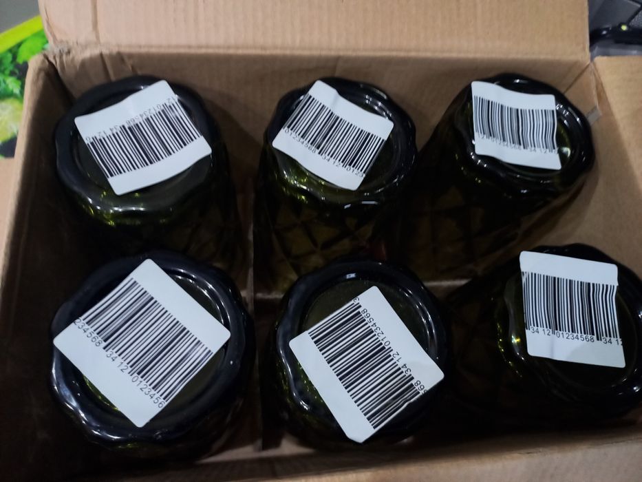 Продам стаканы новые