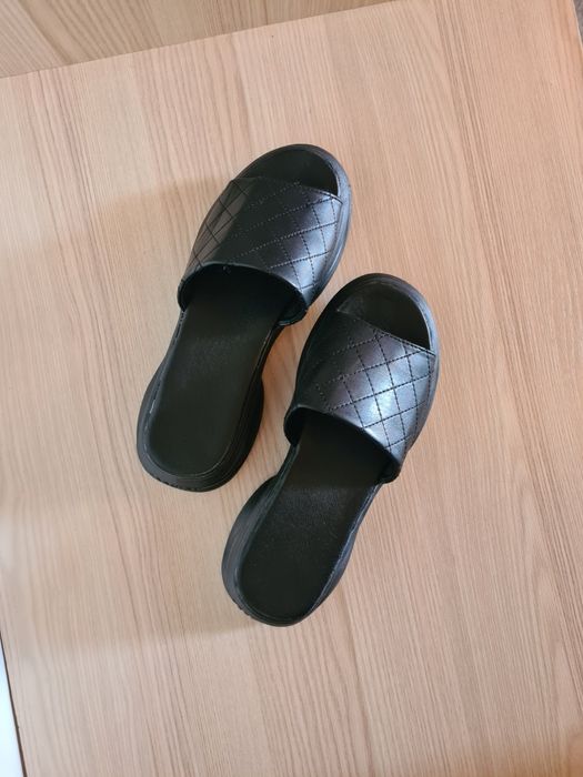 Новые тапочки для девушек