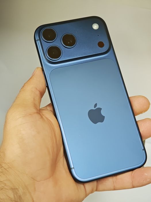 17 Pro Max 256 GB