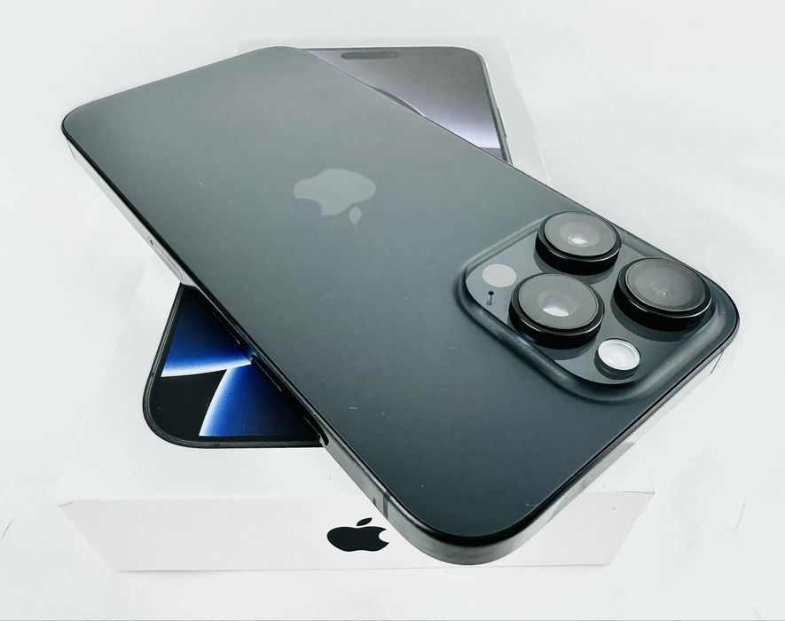 Apple iPhone 16 Pro 256GB Black Titanium 93% Батерия! Гаранция!