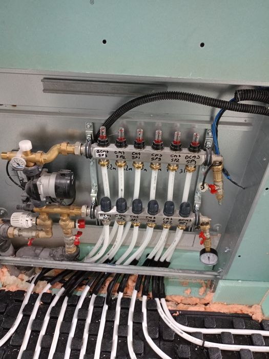 Instalator Brașov – încălzire pardoseală, pompe căldură,-Aer condiționat (inclusiv canalizat)  instalații complete