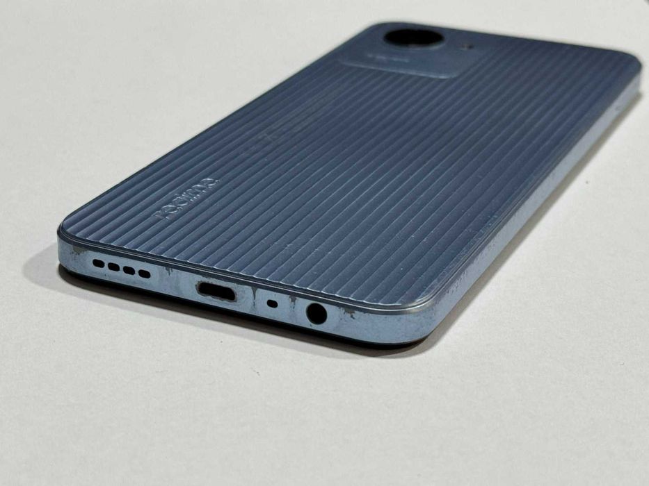 Мобилен телефон Realme C30 32GB 2GB RAM Dual