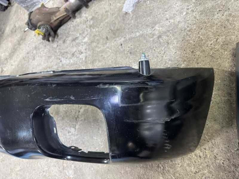 Бампер передний Subaru Forester SF5