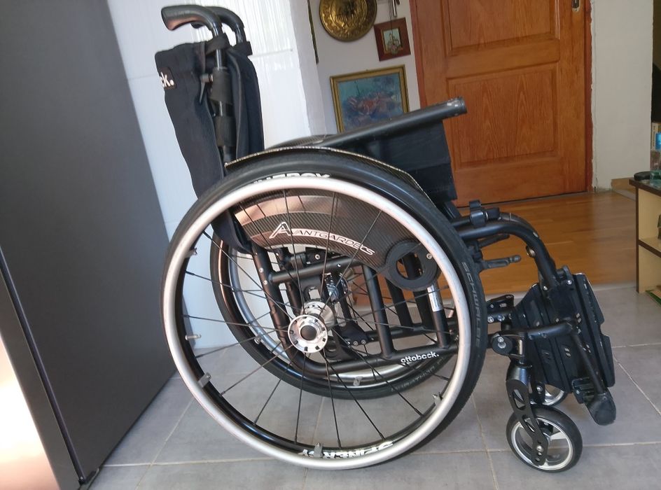 Scaun rulant activ persoane cu handicap Ottobock Avangardecs