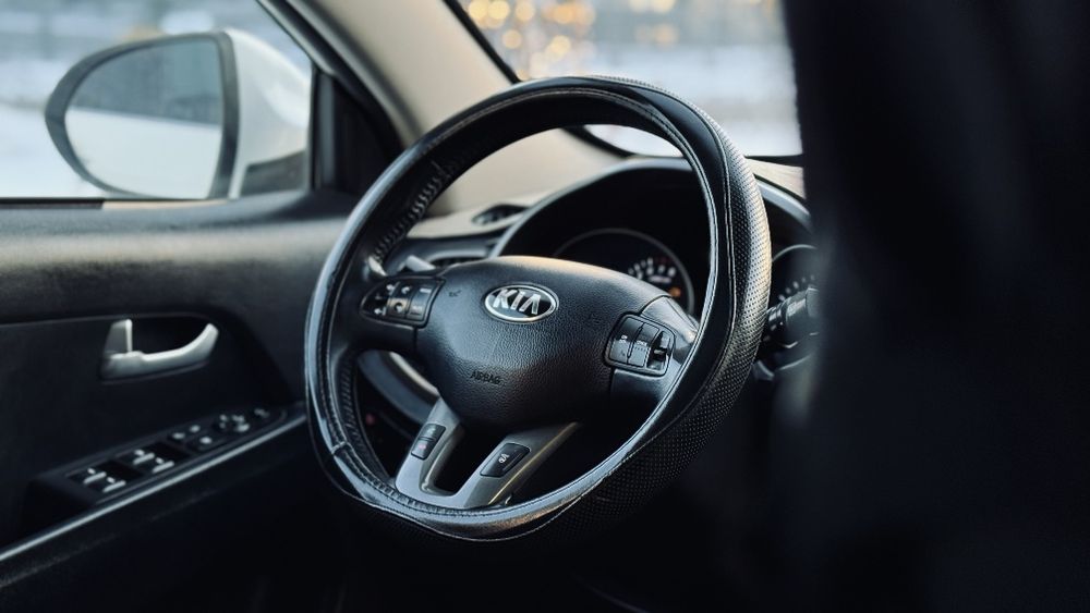 Продам Kia Sportage