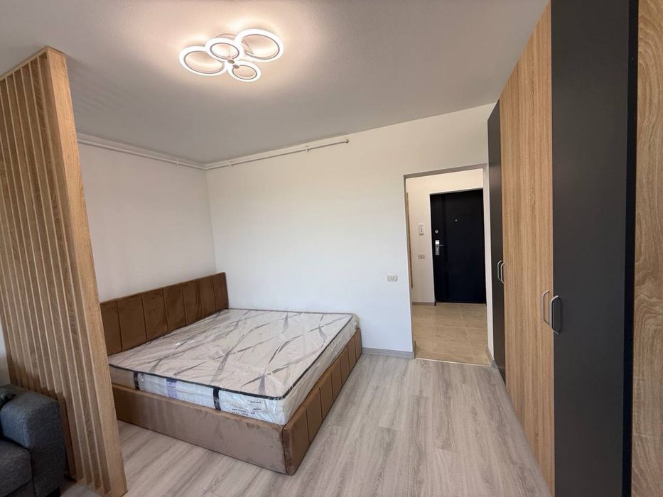 Garsonieră nouă | Prima închiriere | Parcare | Balcon | Complet utilată
