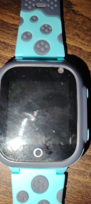 Смарт часовник .