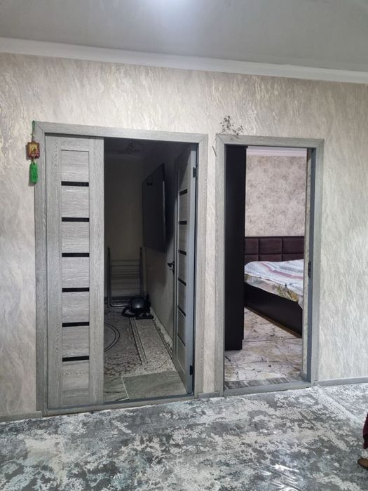 Срочно! 3-комн. квартира, 77 серия (кирпич), 2 этаж. Заходи и живи!