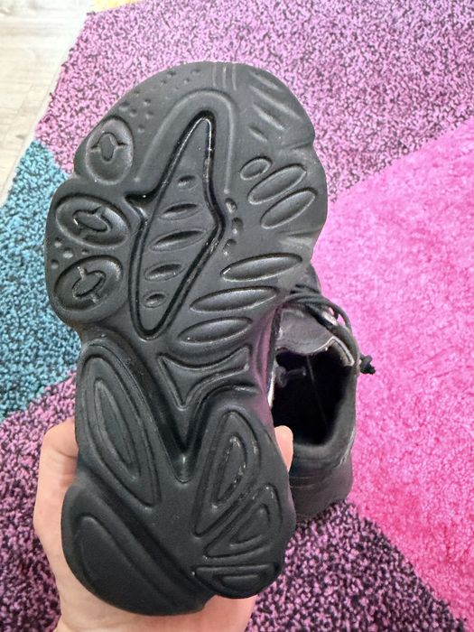 Adidas ozweego masura 28