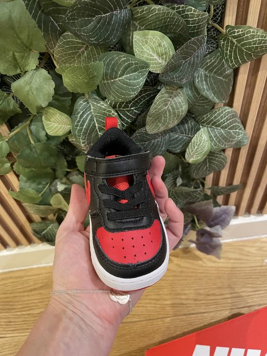 Vand adidasi Nike bebelusi