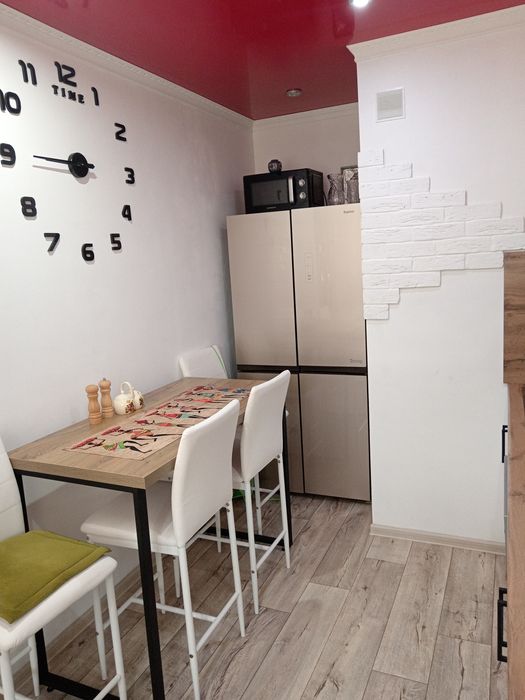 2-ух комн. кв. в 6 мкр.