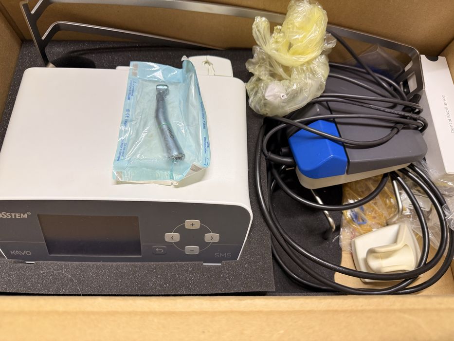 Продается мед.оборудование и мебель