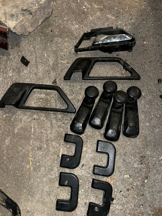 Продаю запчасти 124 мерседес. Авторазбор