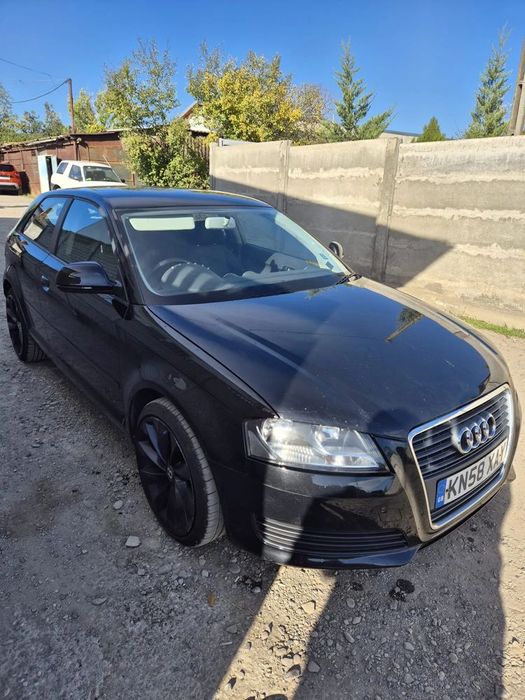 dezmembram audi a3 8p 2008 bara fata/ capota motor/trager